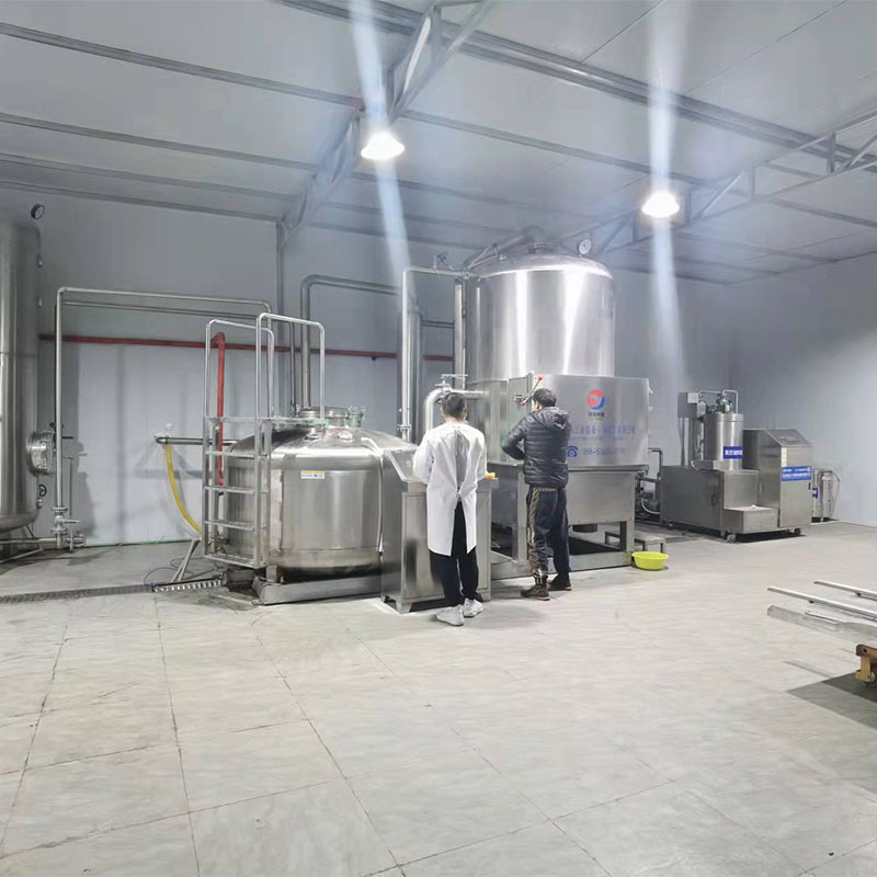 貴州客戶制作香菇脆的試機(jī)現(xiàn)場(chǎng)